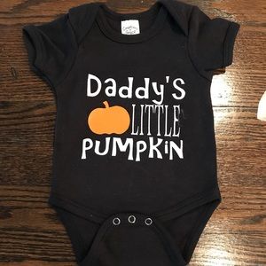 Daddy’s little pumpkin onsie